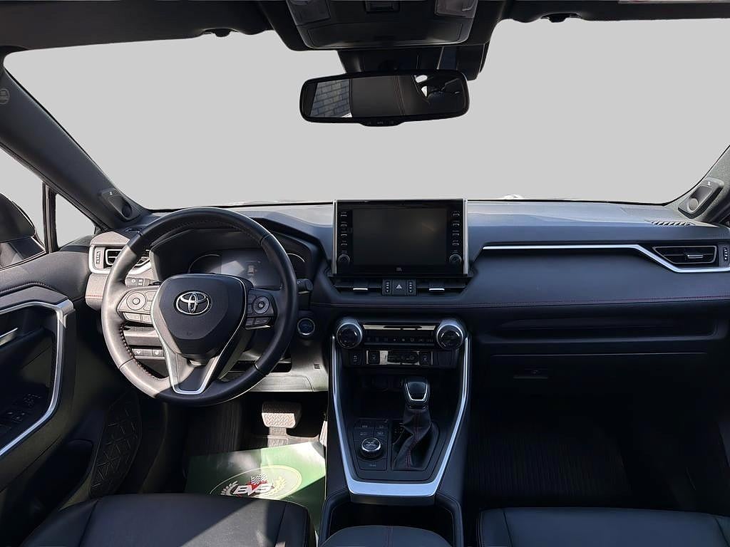 Toyota RAV4 2022 - miniatyr 9