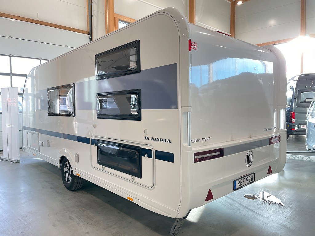 Adria Adora 573PT / Mover / AC / Barnkammare / Markis /  - Adria