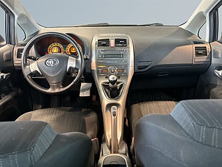 Toyota Auris 5-dörrar 1.6  MoK/Norrbottenbil/Isofix/Fhållare – bild 8