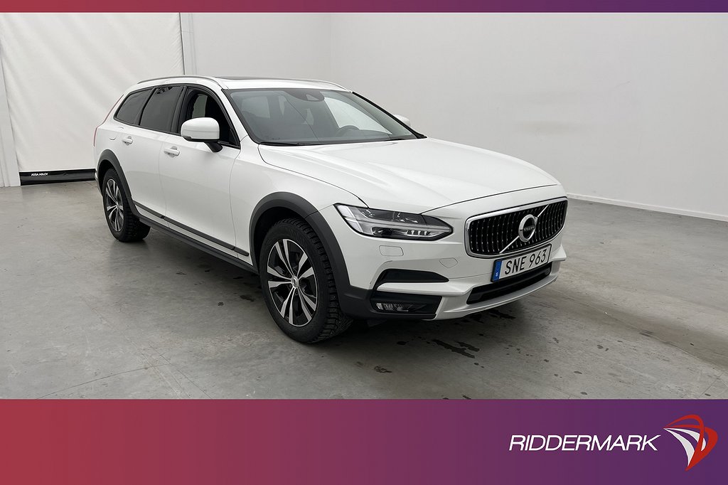 Volvo V90 Cross Country D4 AWD Plus VOC Pano Värm Navi Drag