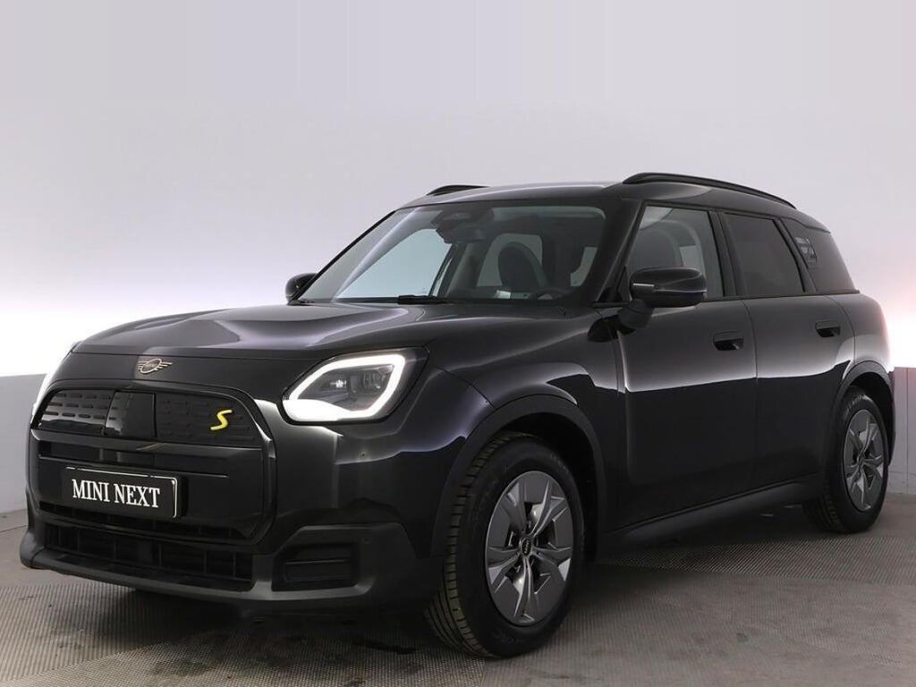 MINI Countryman SE ALL4 2,95% RÄNTEKAMPANJ med v-hjul!