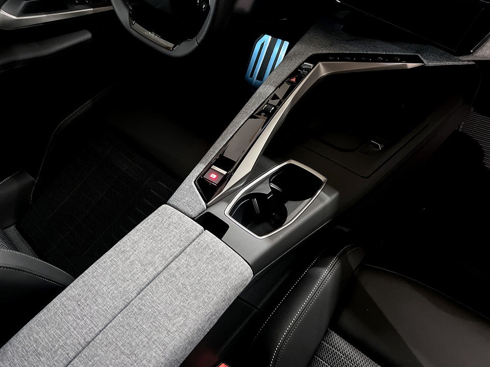 Bild på Peugeot 5008 Edition Hybrid Aut - OMGÅENDE LEVERANS!