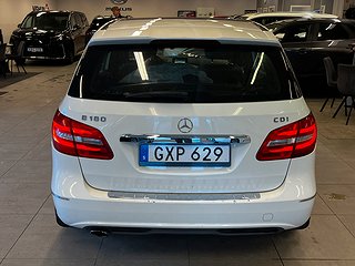 Mercedes-Benz B 180 CDI Sport Pano/SoV-däck/Mvärm/Nybesiktad