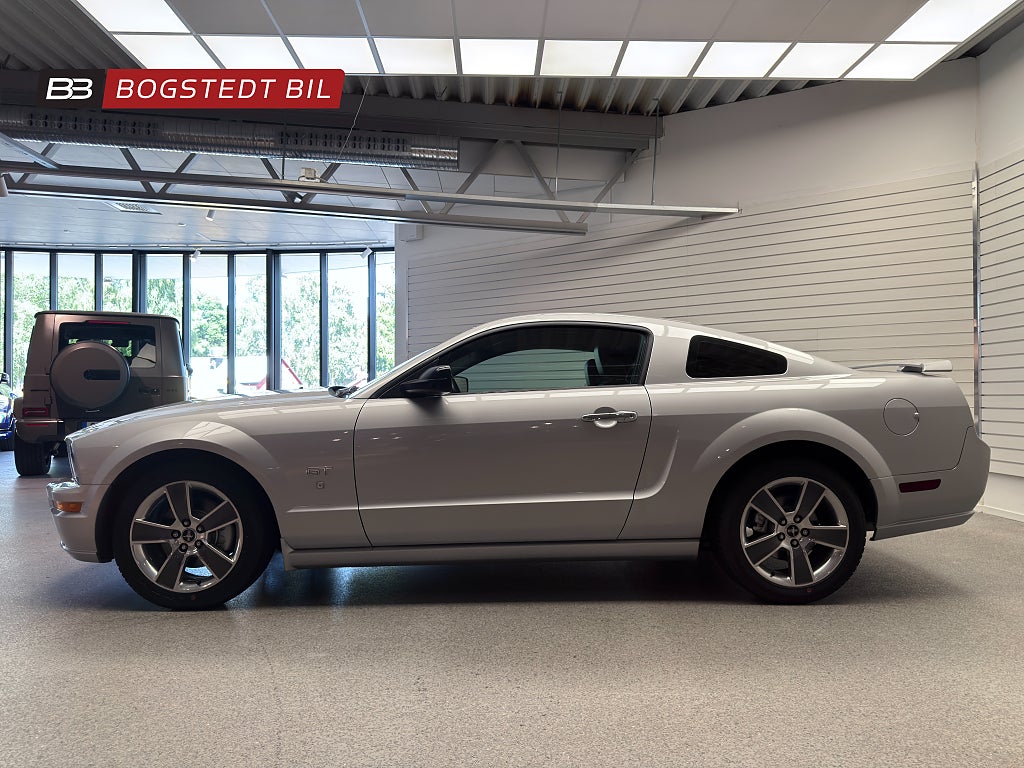 Ford Mustang GT V8 304hk | Mycket fint skick