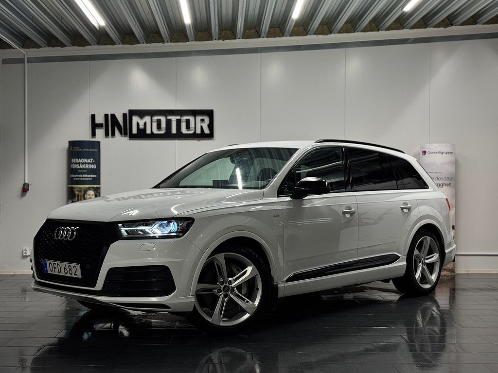 Audi Q7 3.0 TDI Quattro S Line 272hk |CockPit|BOSE|DRAG|7Sit