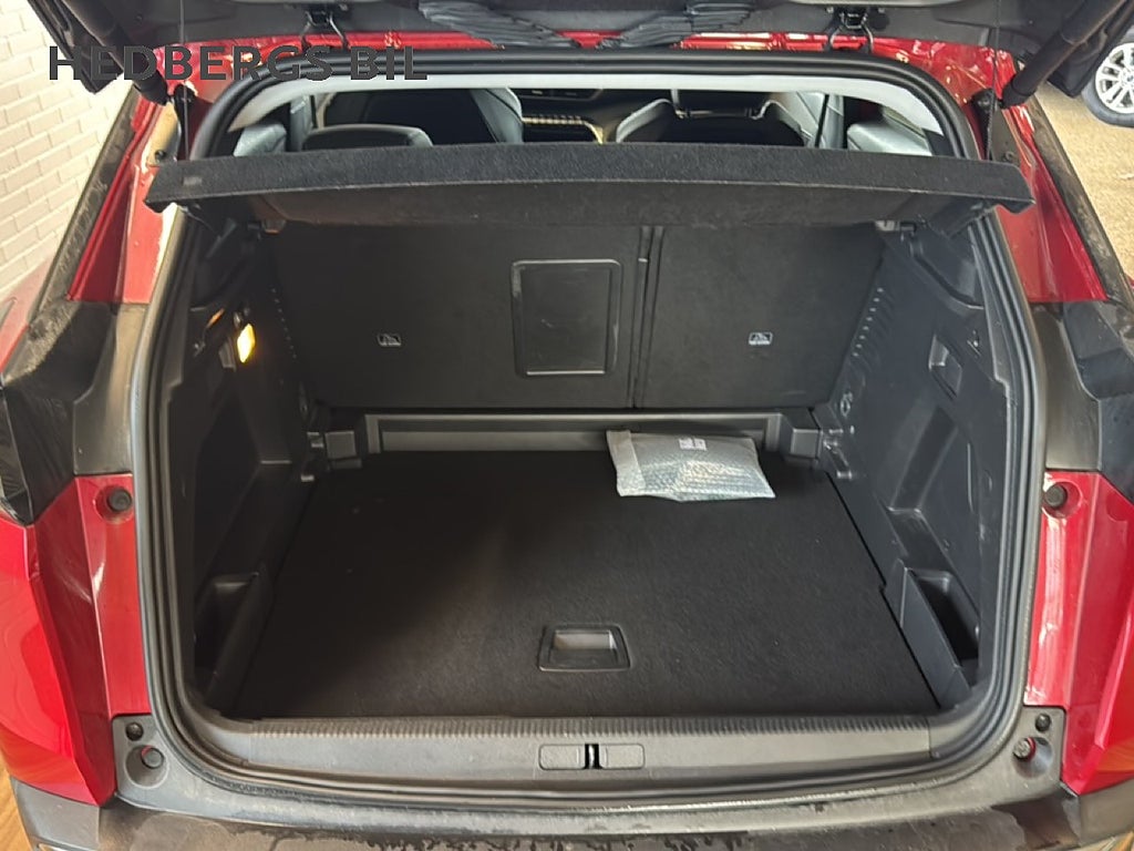 Peugeot 3008 Allure 1.2 PureTech 130HK AUT thumbnail