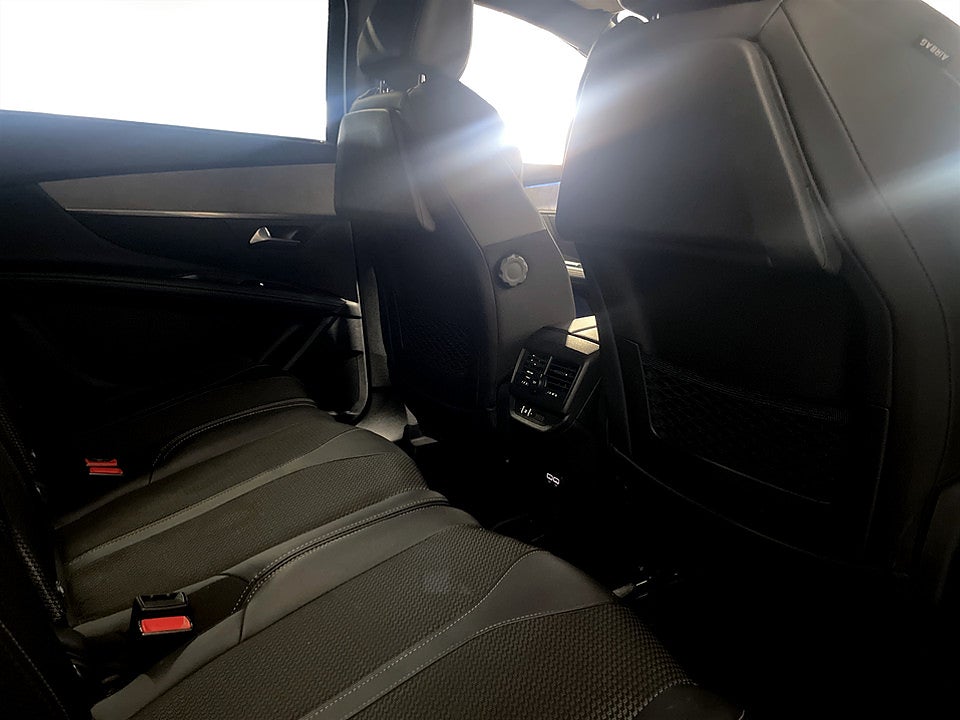 Bild på Peugeot 5008 GT 1.2 PT 130hk Aut 7-SITS B-KAMERA CARPLAY