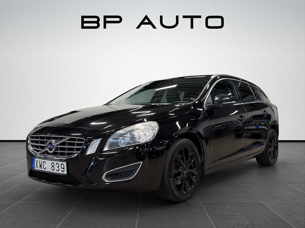 Volvo V60 D3 Summum Nyservad 1Brukare Navi Drag Skinn