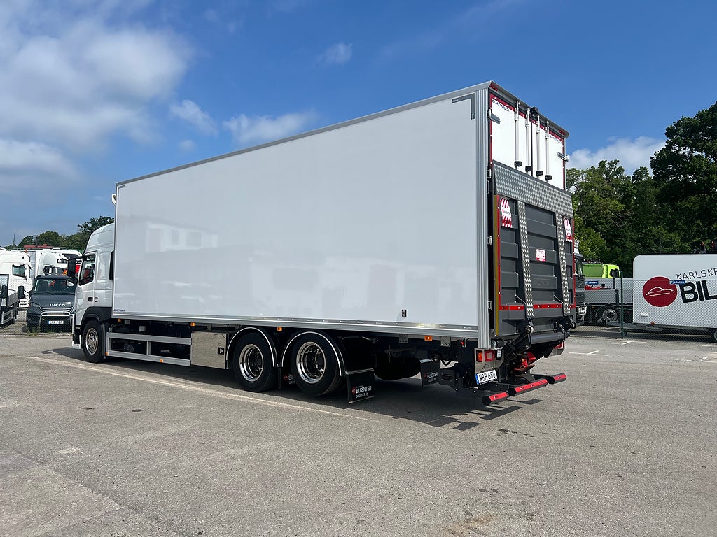 Volvo FM13 410 6x2 Skåpbil, *17 400 Mil*, Euro 6