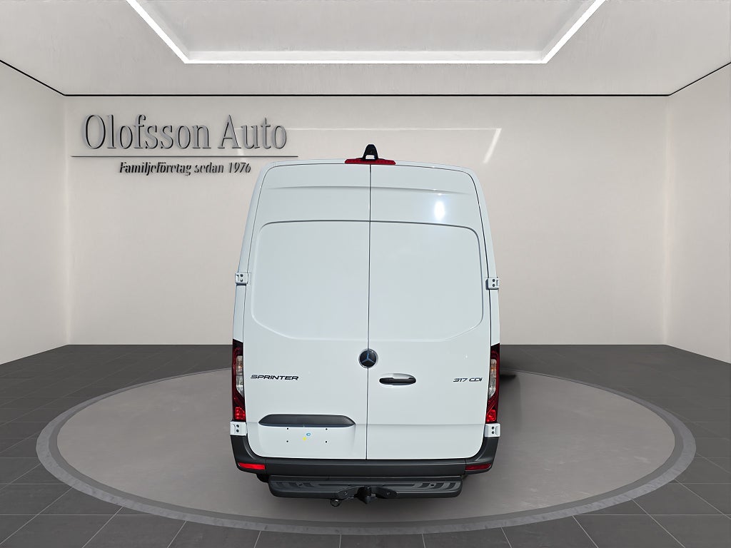 Mercedes-Benz Sprinter 317 CDI A2 Skåpbil 9G-Tronic 10,5 m3 - bild 11