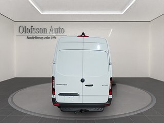 Transportbil - Skåp Mercedes-Benz Sprinter 11 av 12