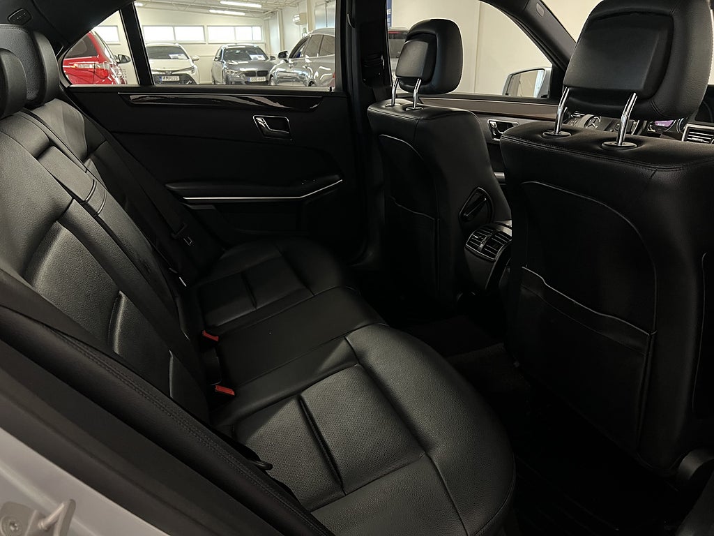 Mercedes-Benz E 2010 - miniatyr 8