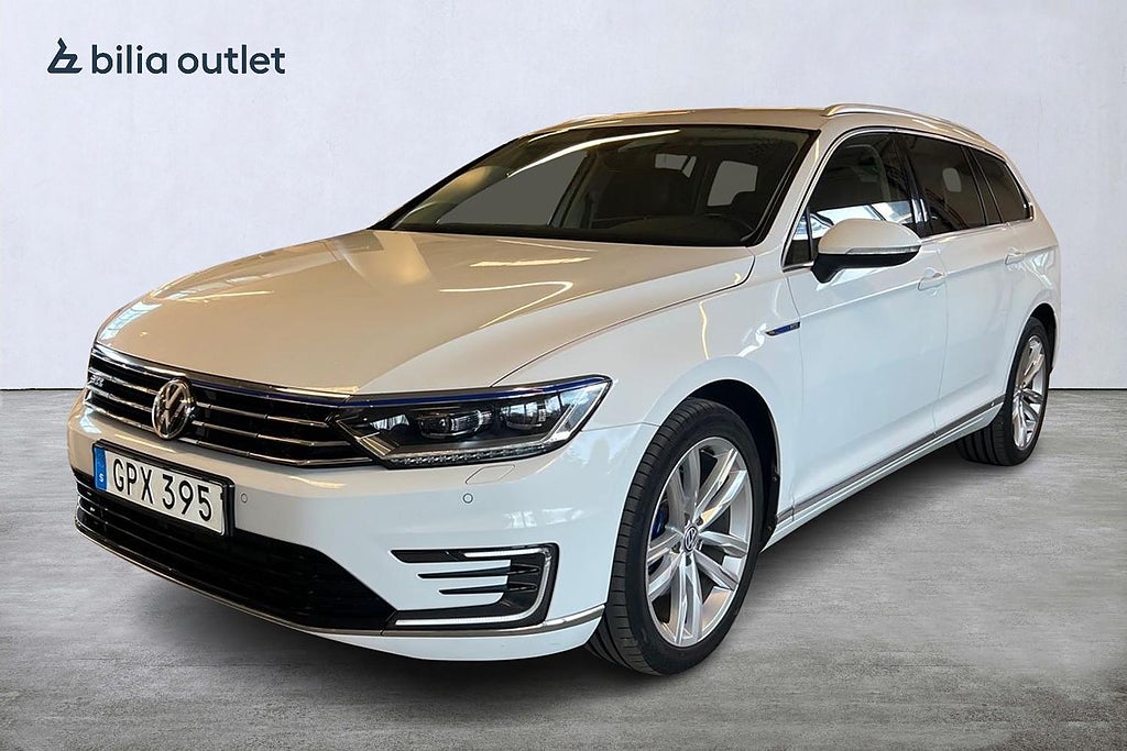 Volkswagen Passat GTE 1.4 TSI 218 Hk Executive Cockpit Drag Värmare