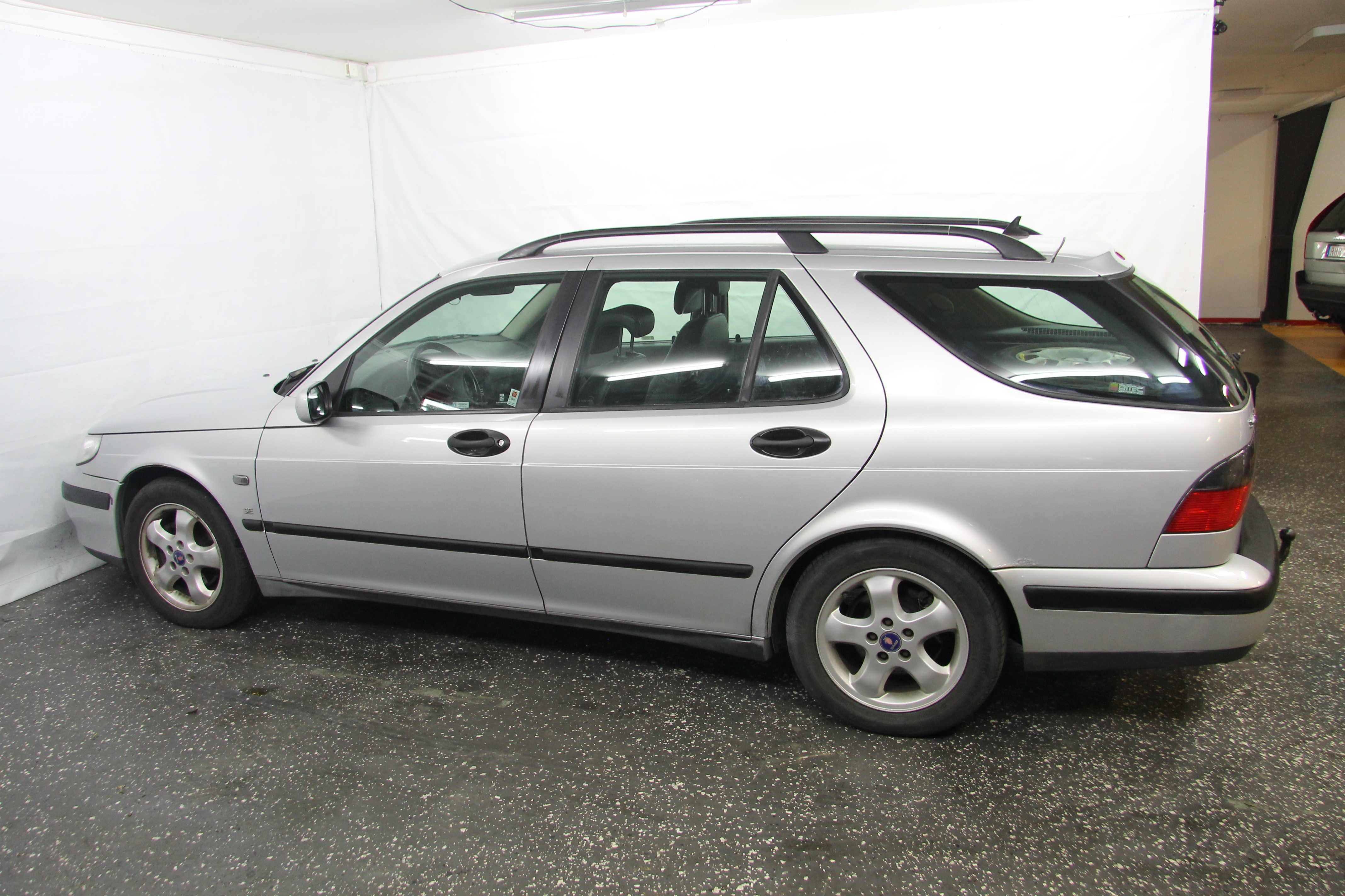 Saab 9-5 SportCombi 2.0 T SE 150hk 2001, bild 3/34