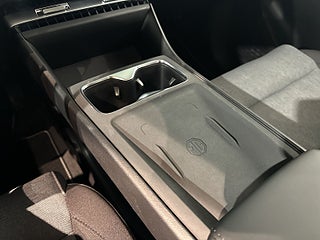 MG 4 EV Urban 53.9 kWh Kamera Värmepump Rattvärme CarPlay 0% Ränta – bild 19