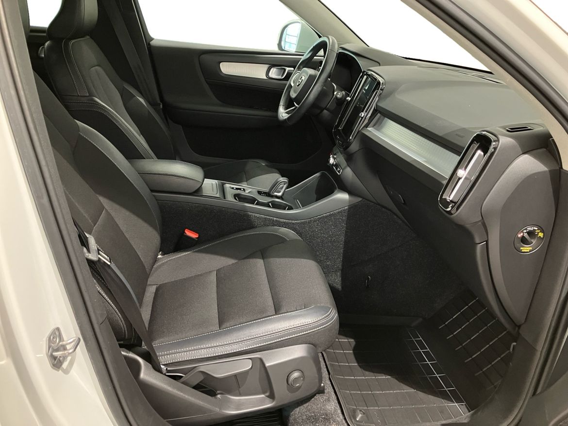 Volvo XC40 2020, bild 4/53