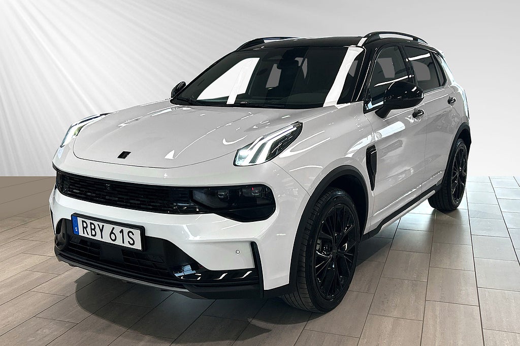 Lynk & Co 01 PHEV More  
