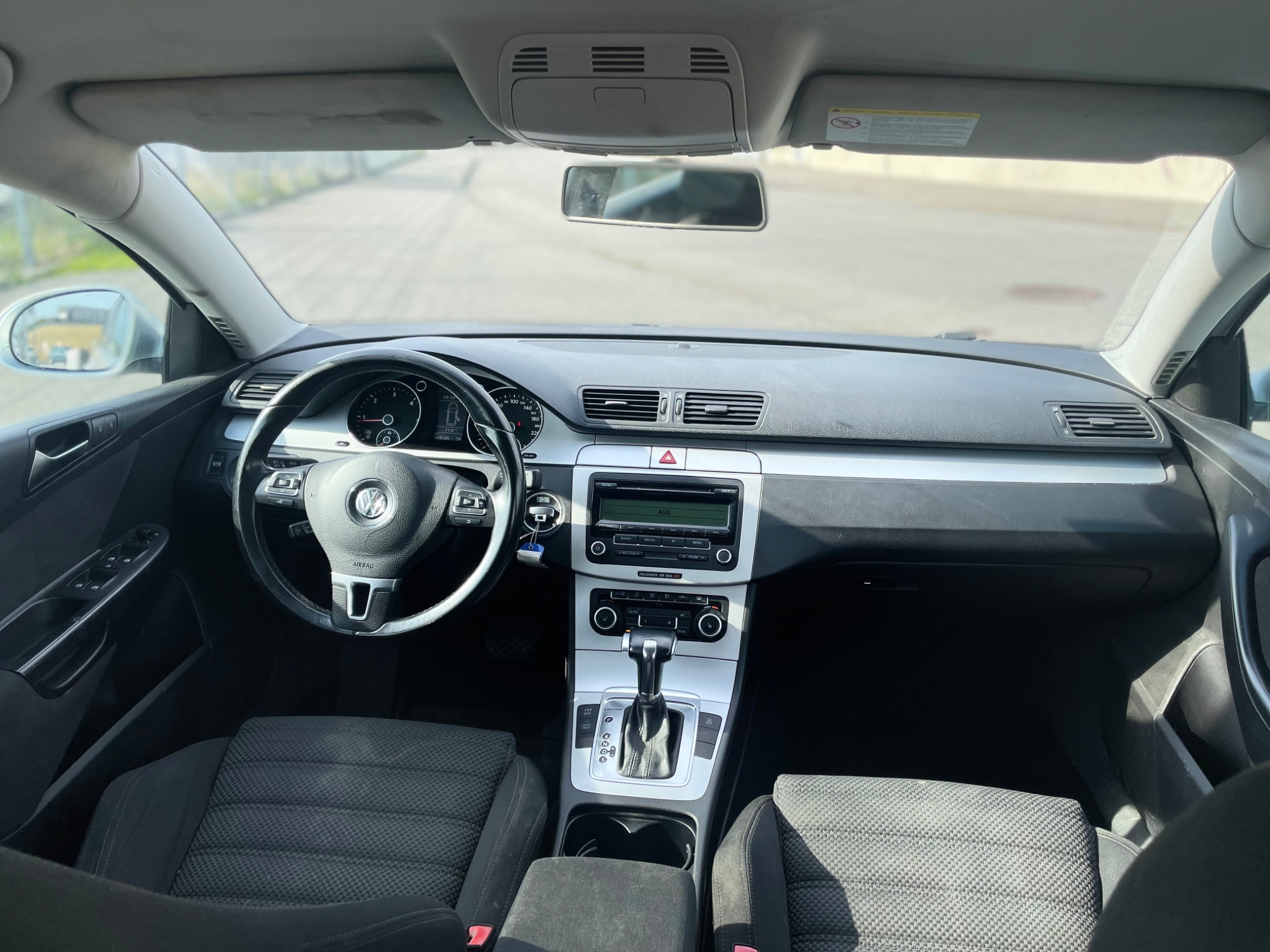 Volkswagen Passat 2.0 TDI Sportline obs 2010, bild 5/32
