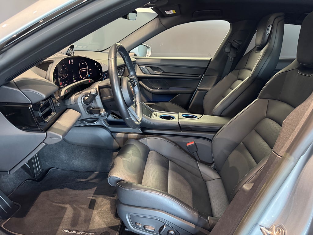 Porsche Taycan 4 Cross Turismo Direct Drive - bild 3