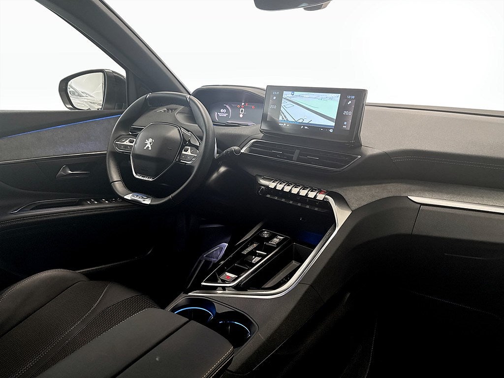 Bild på Peugeot 3008 GT 1.2 PT 130hk Aut - B-KAMERA, CARPLAY
