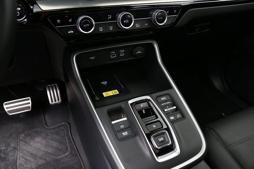 Honda CR-V Plug-in Advance Tech + Dragkrok + Serviceavtal 2024