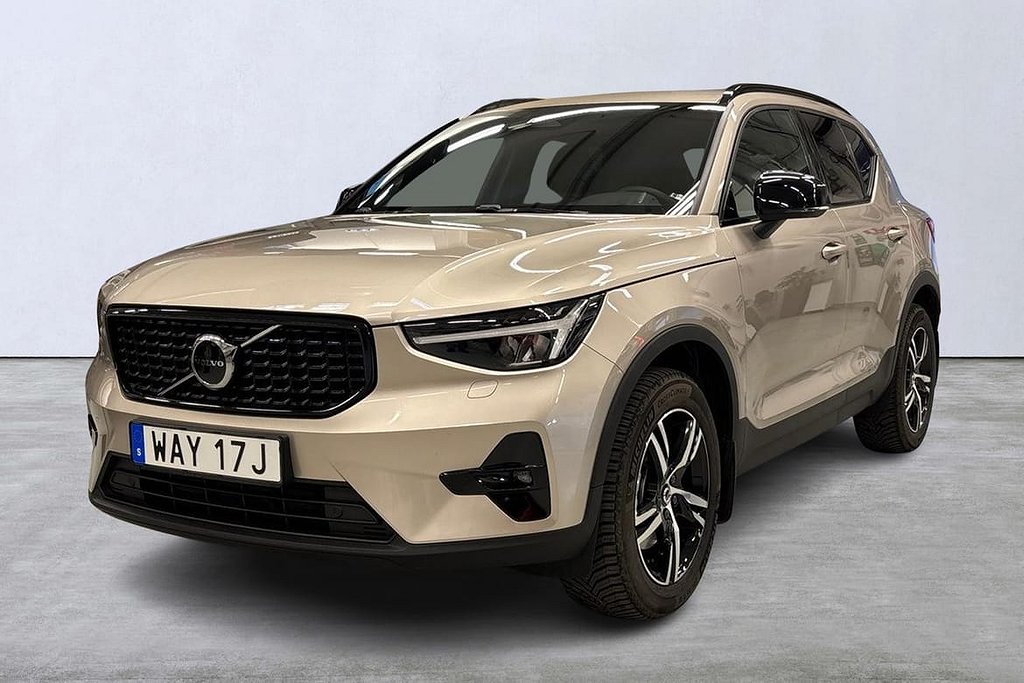 Volvo XC40 B4 FWD Bensin Plus Dark