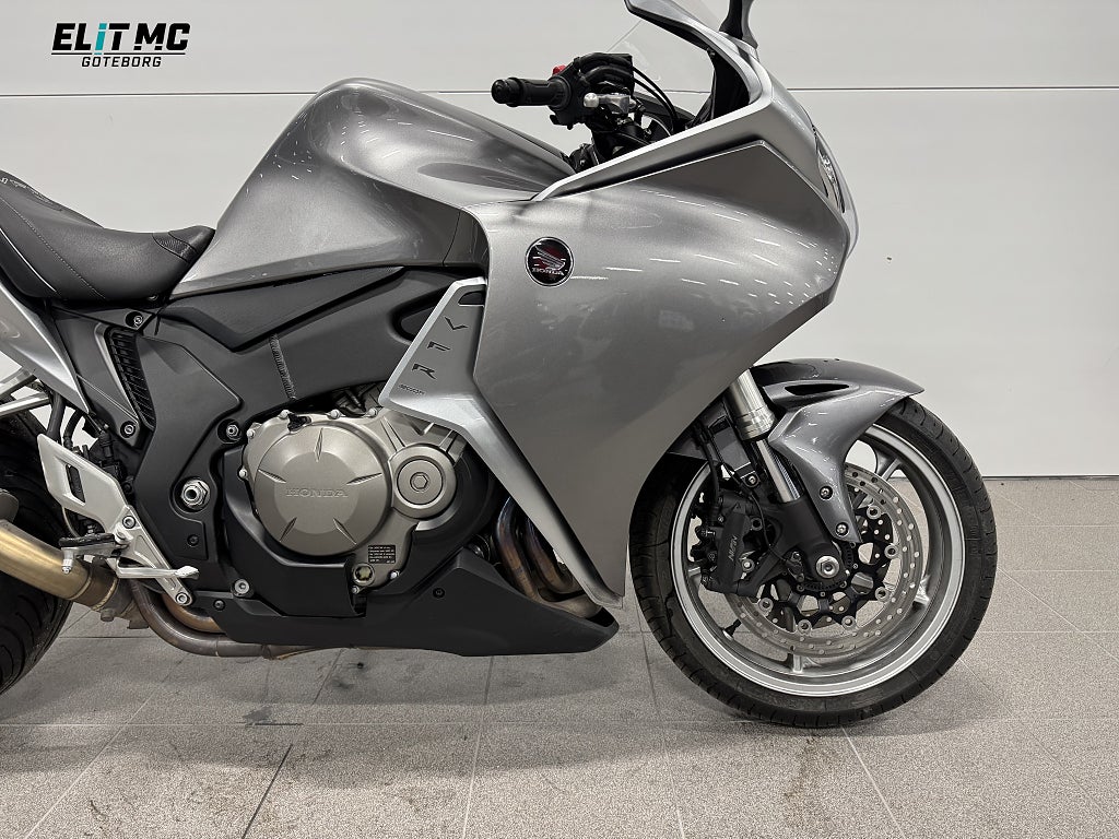 Honda Powersports VFR1200F 2010 - miniatyr 5