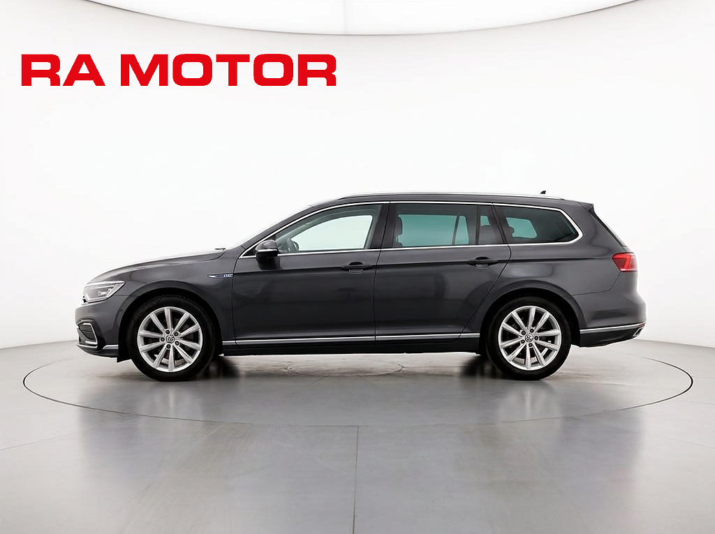 Volkswagen Passat SC GTE 218hk Executive Kamera Drag P-Värmare Navi 2020