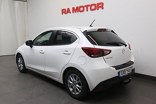 Halvkombi Mazda 2 3 av 18