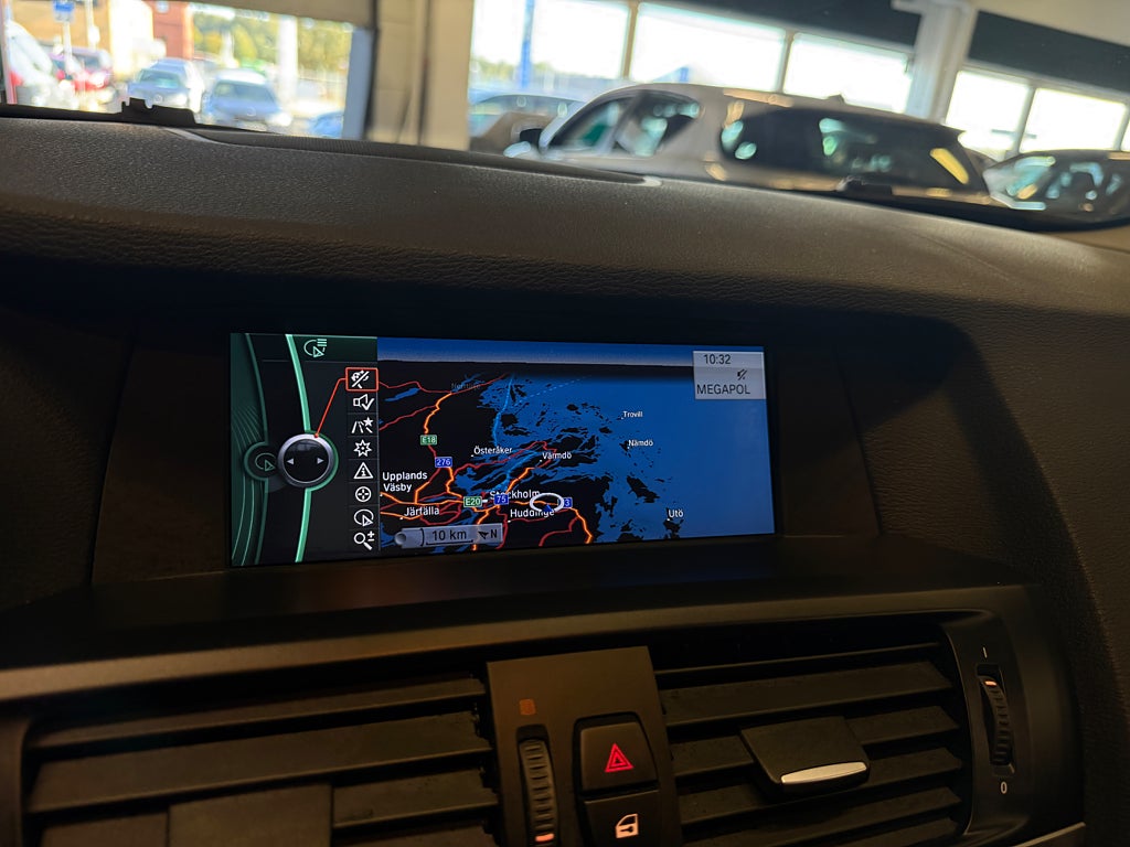 BMW X3 2011 - miniatyr 18