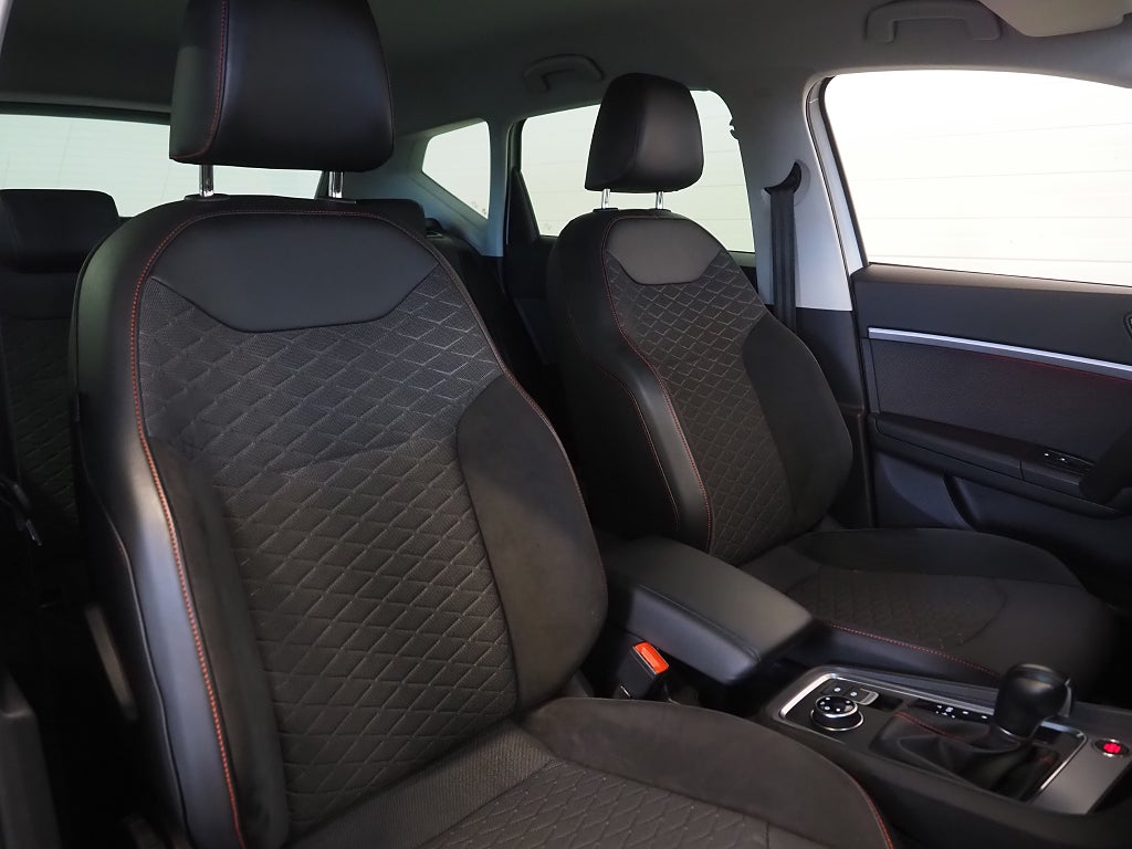 Seat Ateca 2.0 TDI 4Drive 150hk FR Cockpit Drag Navi D-Värm Kamera 2021