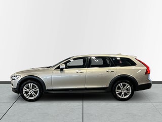 Volvo V90 Cross Country D4 AWD Automat Momentum Kiruna-körd/D&M-Värm/S&V-däck – bild 4