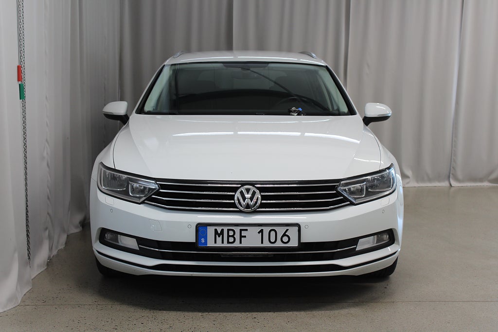 Volkswagen Passat 2.0 TDI, Drag, Värmare, B-Kamera, S&V-hjul, Kamrem bytt