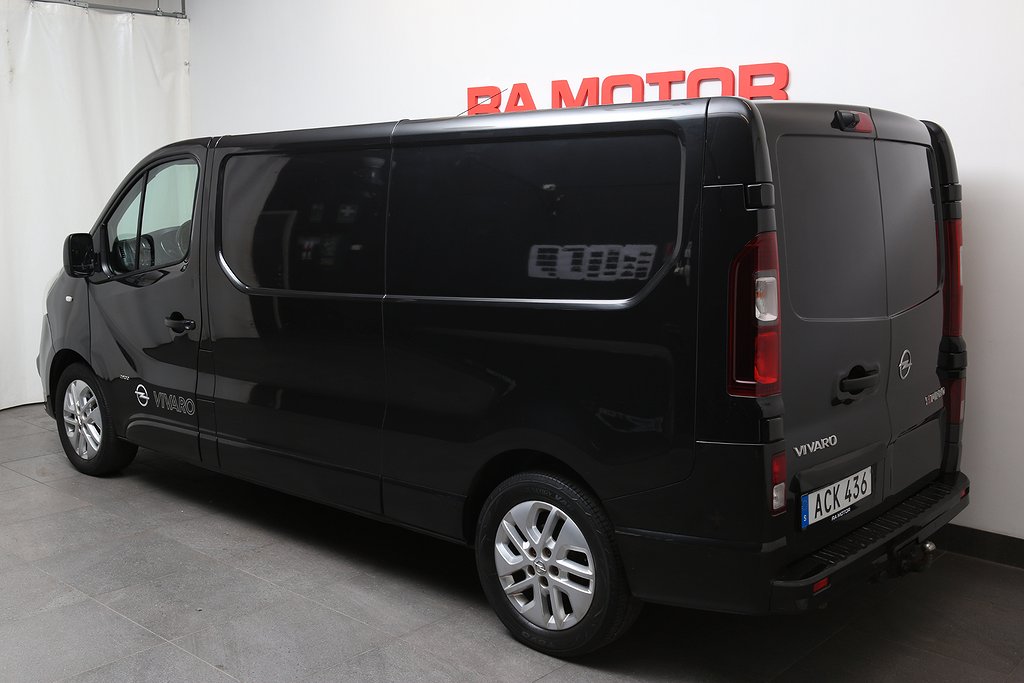 Opel Vivaro 2.9t 1,6 CDTI BIturbo 146hk Skåp D-Värme Drag 2017