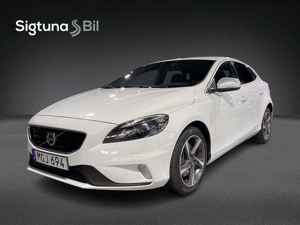 Volvo V40 D2 Aut / R-DESIGN / VOC / VÄRMARE 