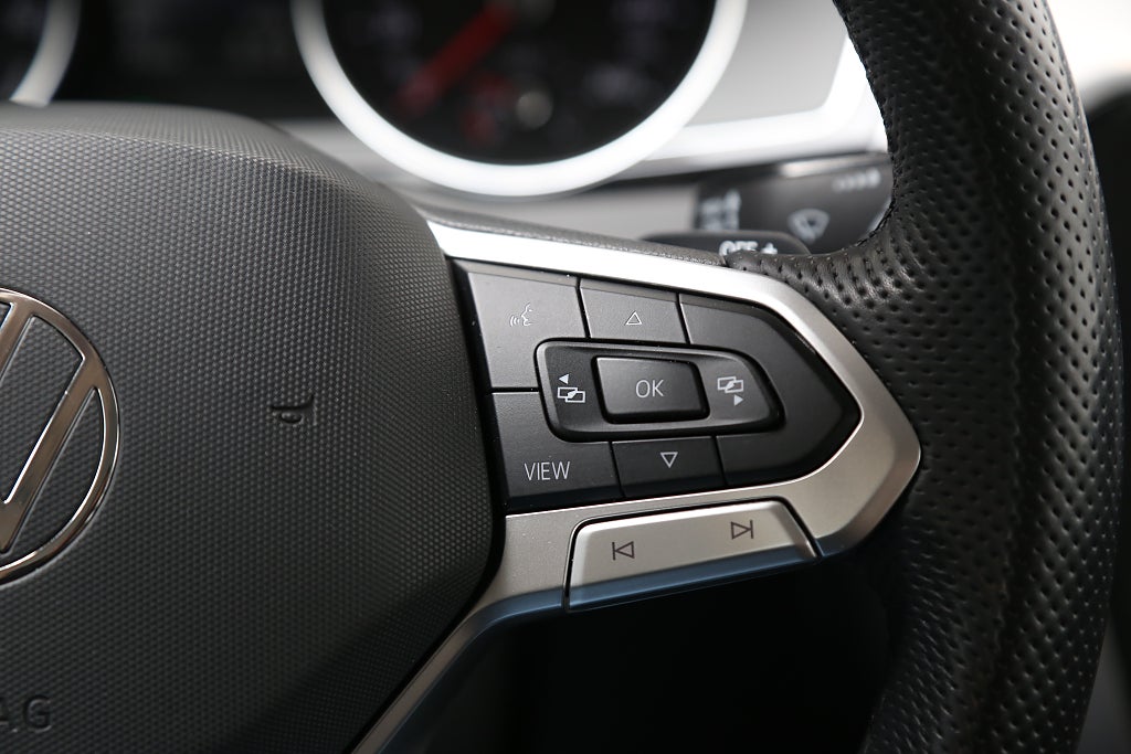 Volkswagen Passat Sportscombi GTE Plug-in 218hk DSG Motorv Extraljusramp 2021