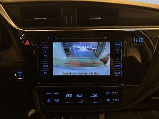 Toyota Auris Hybrid e-CVT Active Kamera Kamkedja Mvärm S/V-hjul – bild 15