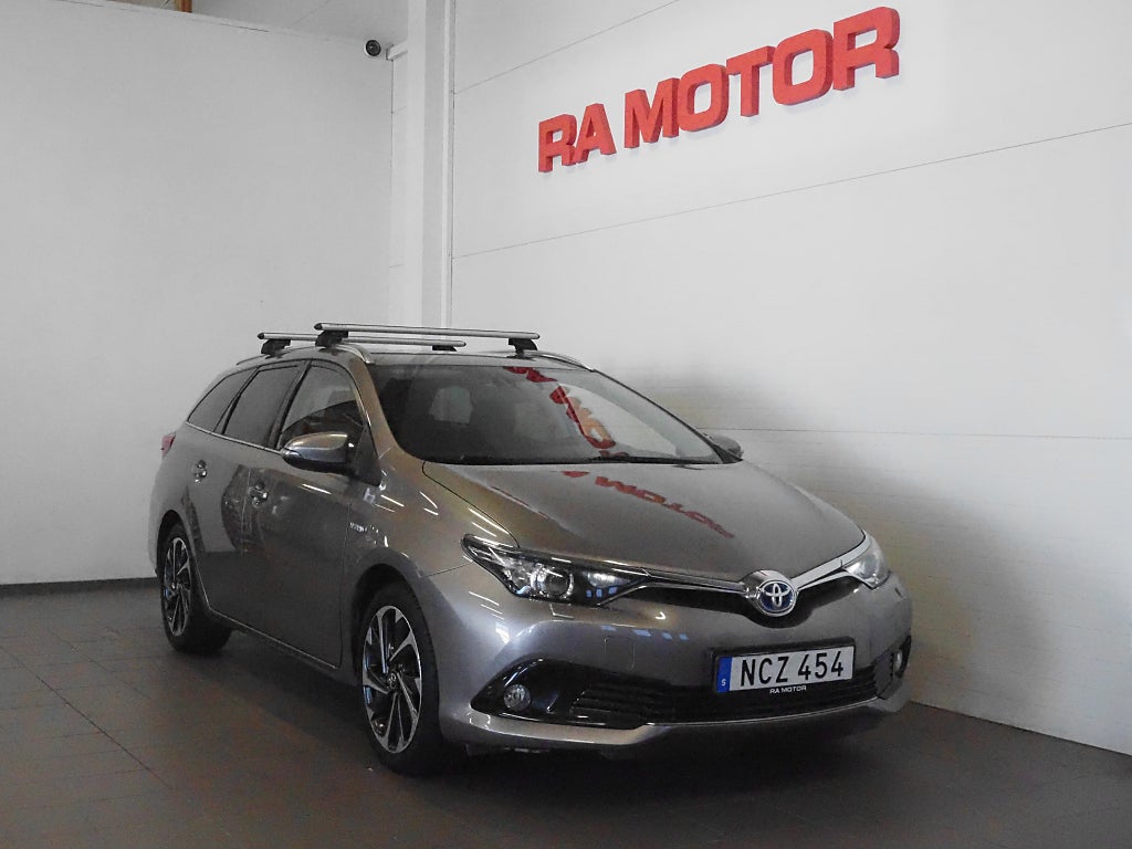 Toyota Auris Touring Sports Hybrid Active Plus 136hk | B-Kamera | 2016