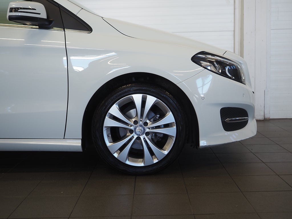 Mercedes-Benz B 180 d 7G-DCT Urban Låga mil! 2016