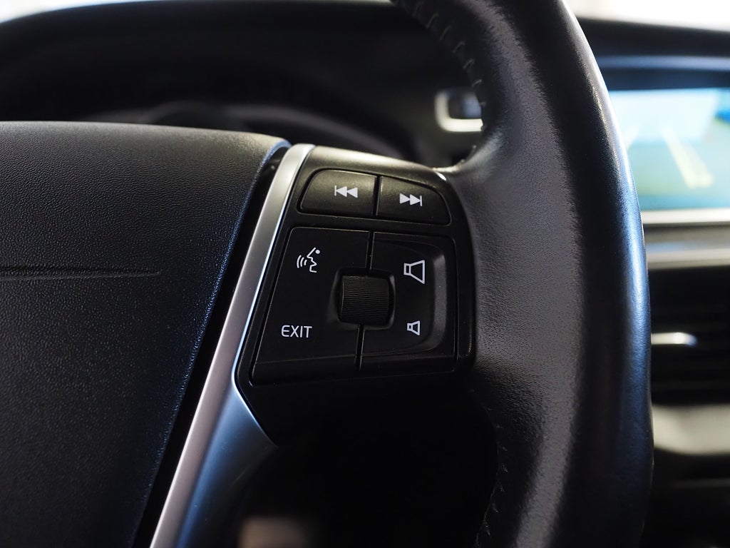 Volvo V40 D3 115hk Business Advanced Momentum | B-Kamera | VOC |