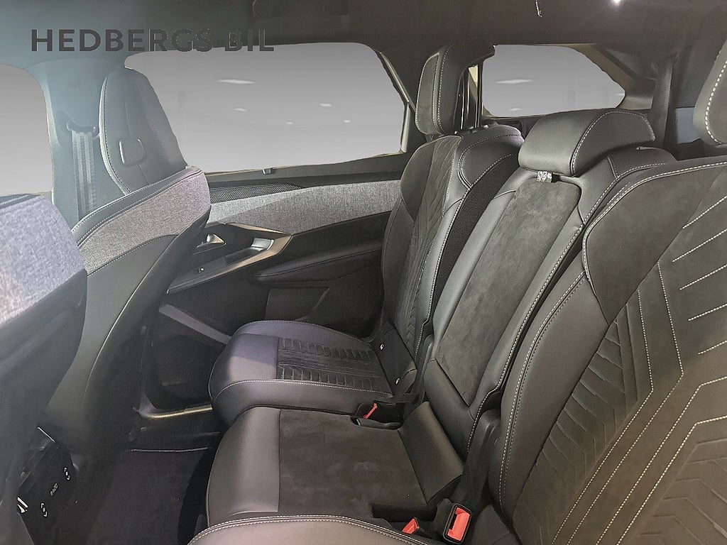 Peugeot 5008 HYBRID 136HK thumbnail