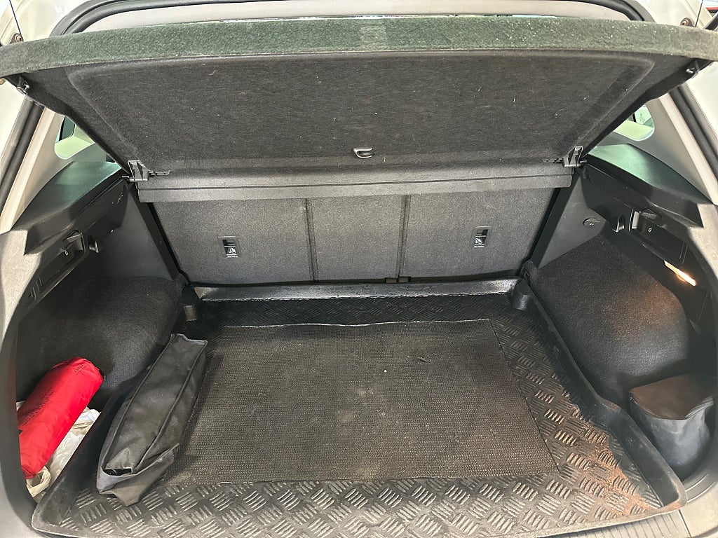Volkswagen Tiguan 2.0 TDI 4Motion GT R-Line/4.99%/Drag/P-Värm/B-Kamera