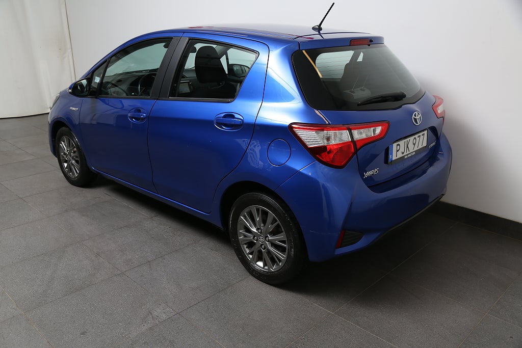 Toyota Yaris 1,5 Hybrid 101hk e-CVT Active Aut Kamera 2017