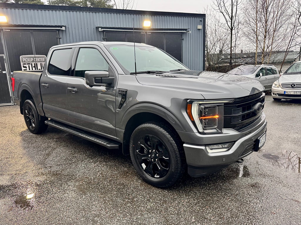 Ford F-150 SuperCrew Lariat 5.0 V8 4x4 LÅG SKATT!