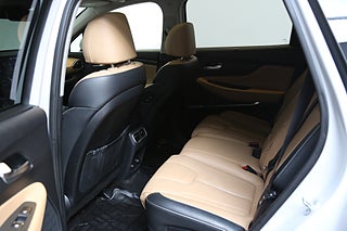 SUV Hyundai Santa Fe 25 av 32