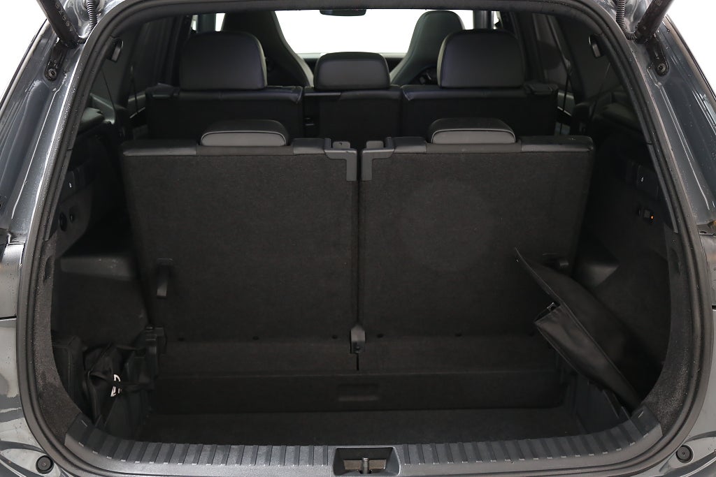 Volkswagen Tayron 2,0 TDI 193hk SCR 4Motion 7-Sits Värme Drag Leasbar 2025