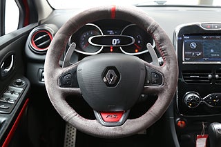 Halvkombi Renault Clio 13 av 23