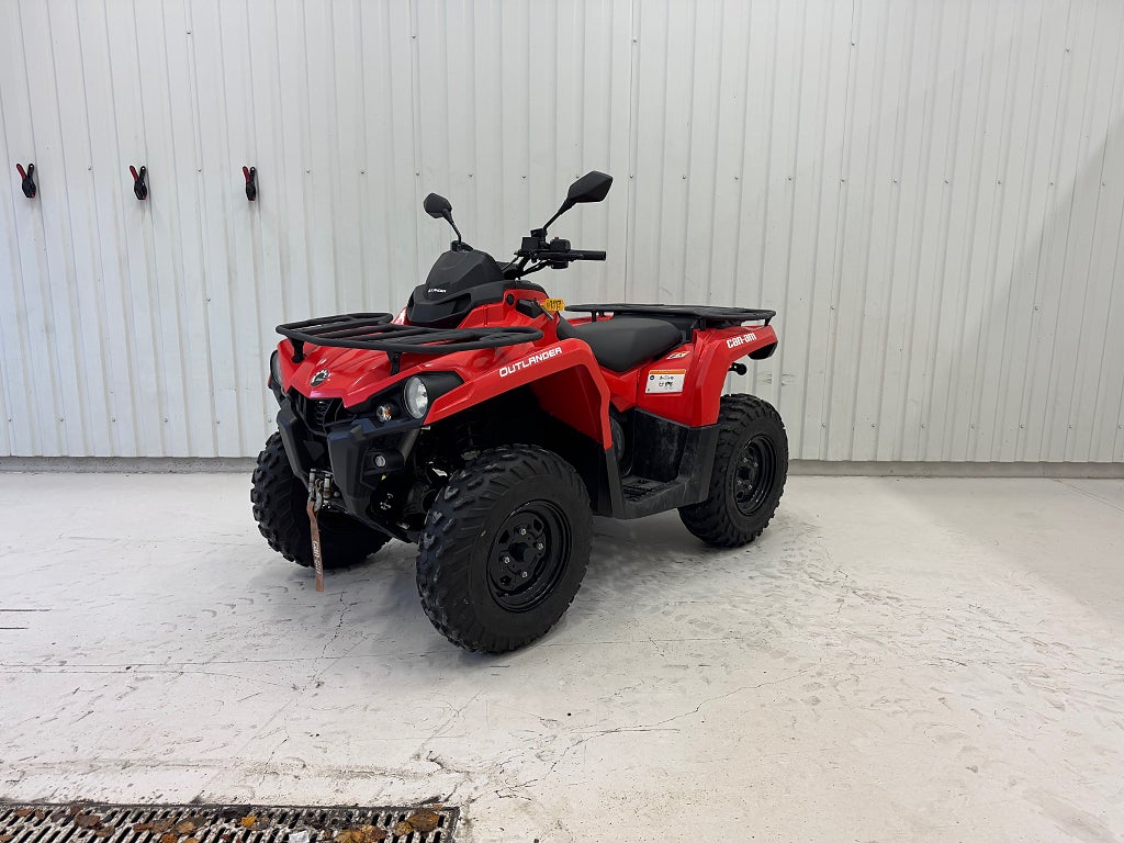 Can-Am Outlander 570 T