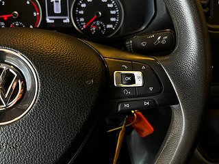 Volkswagen crafter 35 2.0 S&V-däck/Kamera/Drag/D-värm/MOMS