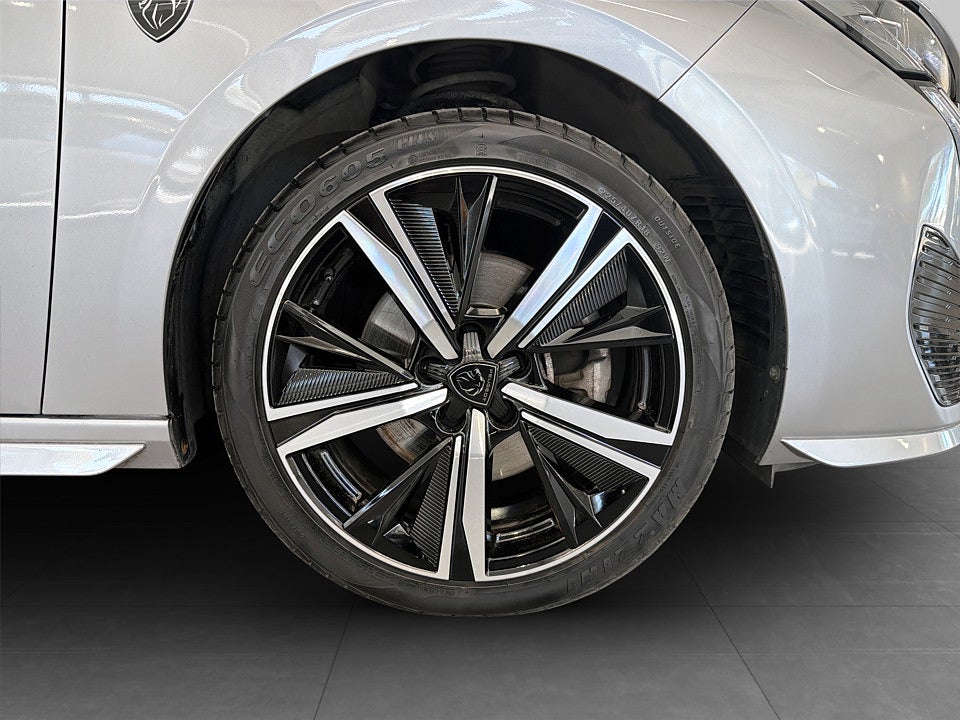 Bild på Peugeot 308 sw SW GT 1.2 PT 130hk Aut 360 B-KAMERA CARPLAY